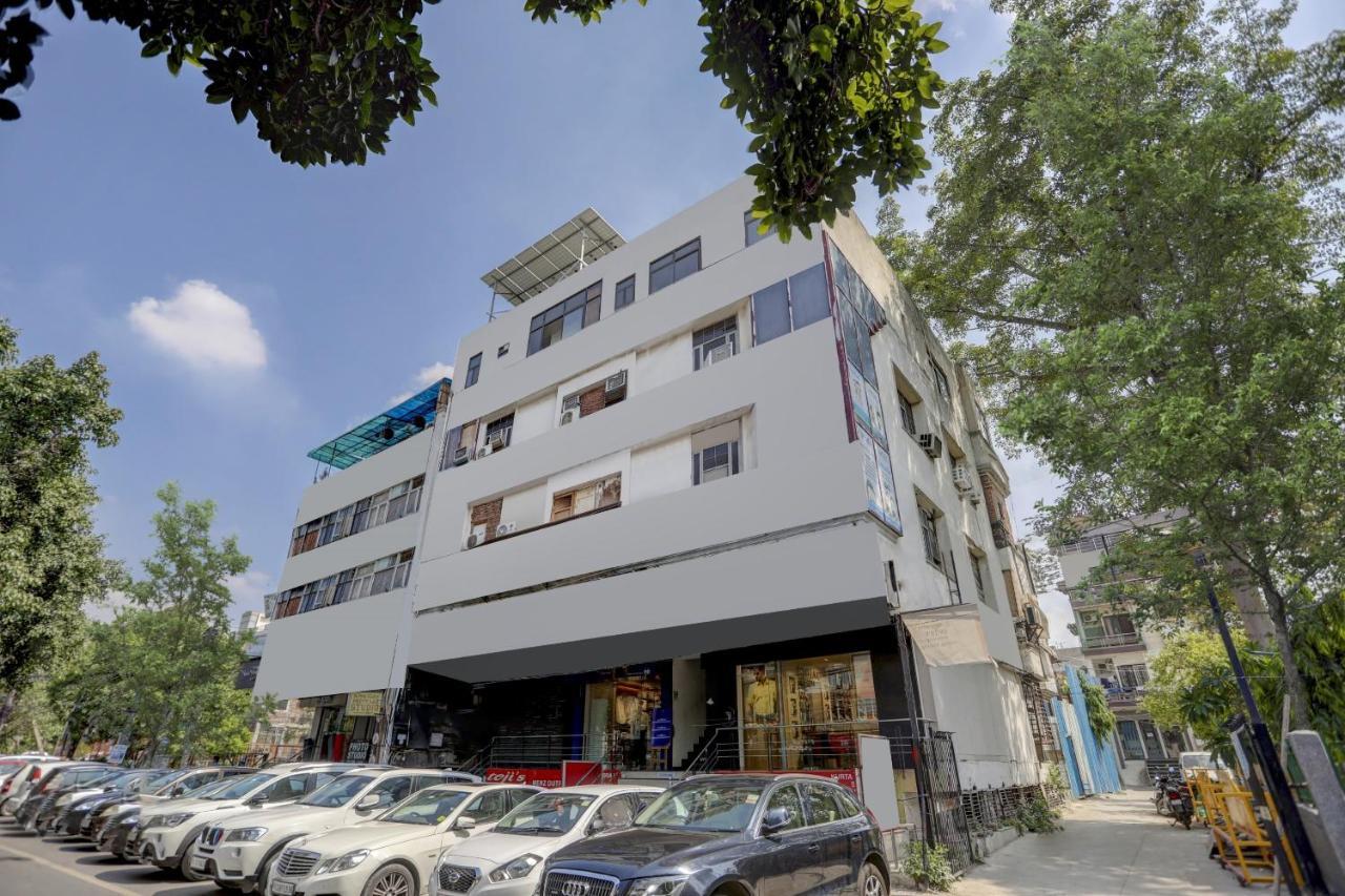 Hotel O Blissbourn Új-Delhi Kültér fotó